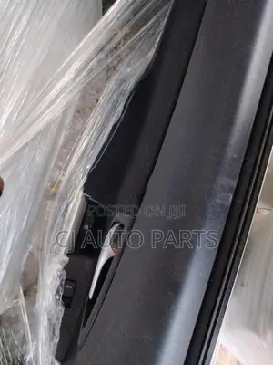 Toyota Prius 30 Door Set without Side Mirrors