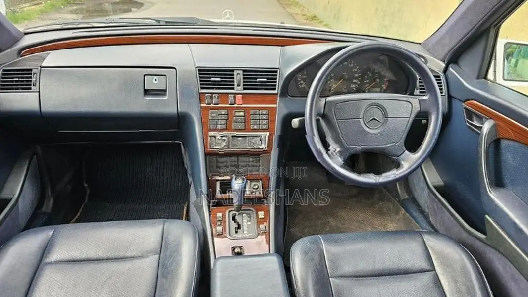 Mercedes Benz C220 DIESEL AUTO 1994