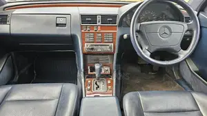 Mercedes Benz C220 DIESEL AUTO 2.2L 1994