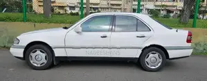 Mercedes Benz C220 DIESEL AUTO 2.2L 1994