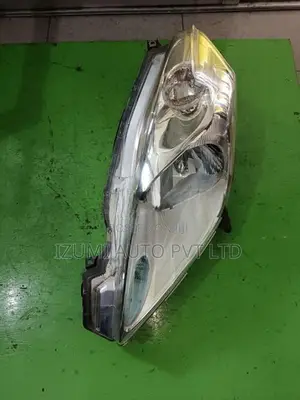 Nissan Azeo Leaf Left Side head light ( L )