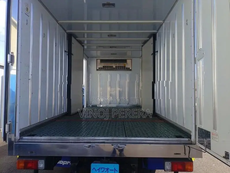 Hino Freezer truck 2017