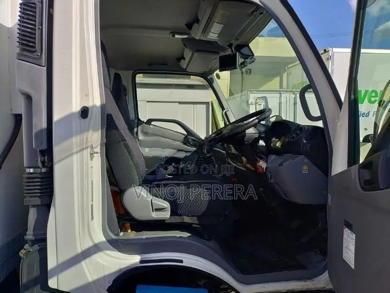 Hino Freezer truck 2017