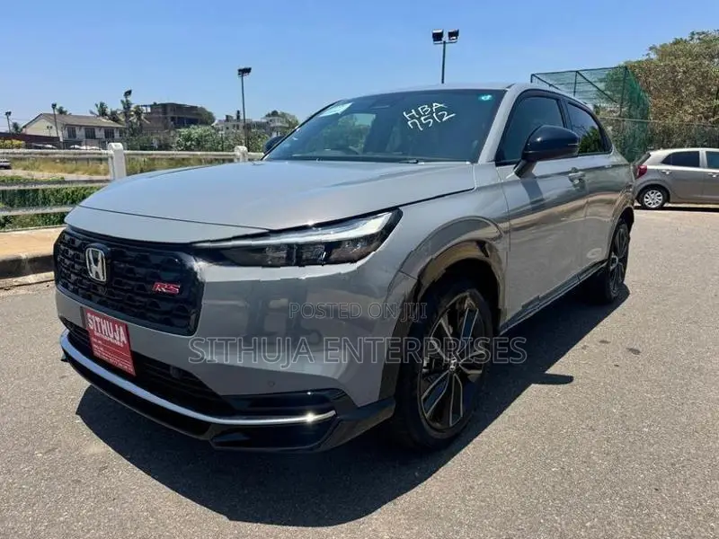 Honda Vezel RS premium plus 2026