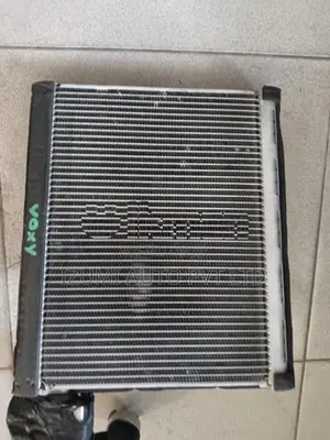 Toyota Voxy A/c Cooler