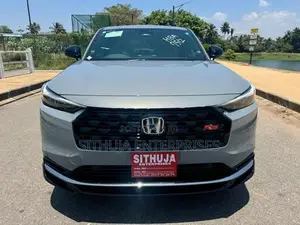 Honda Vezel RS premium plus 2026