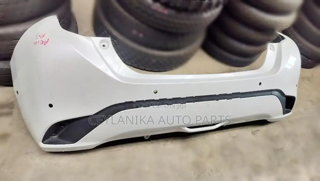 Toyota Aqua Bumper Rear