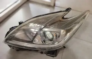 Toyota Prius W30 Head Lamp
