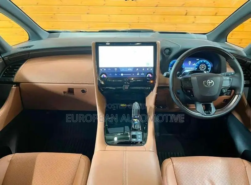 Toyota Vellfire Executive Lounge 2025