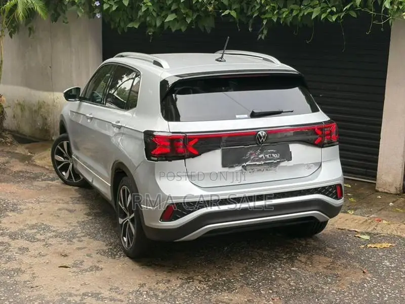 Volkswagen T-Cross R-Line New Face 2024