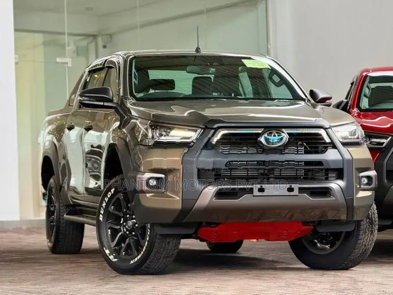 Toyota Hilux Rocco Revo 2025