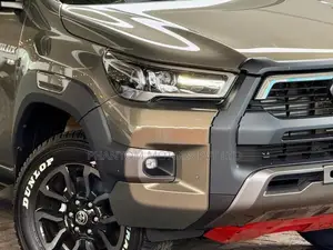 Toyota Hilux Rocco Revo 2025
