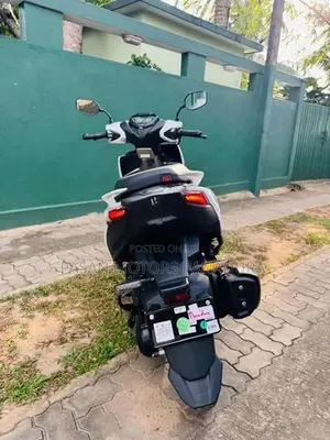 Hero XOOM 125R 2026