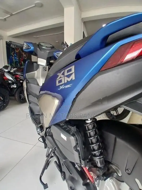 Hero XOOM 125R 2026