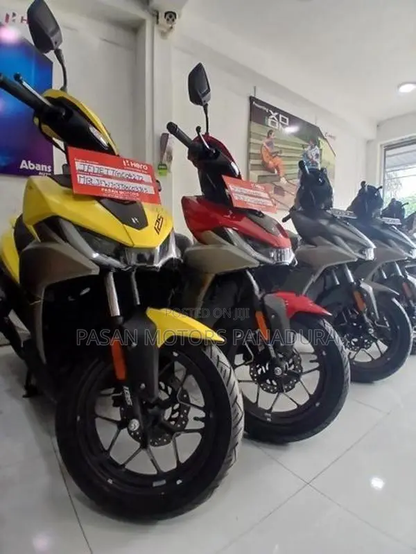 Hero XOOM 125R 2026