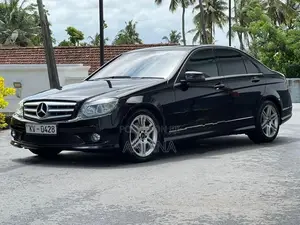 Mercedes Benz C250 CGI BlueEF AMG 2010
