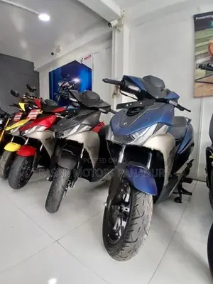 Hero XOOM 125R 2026