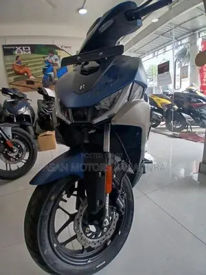Hero XOOM 125R 2026