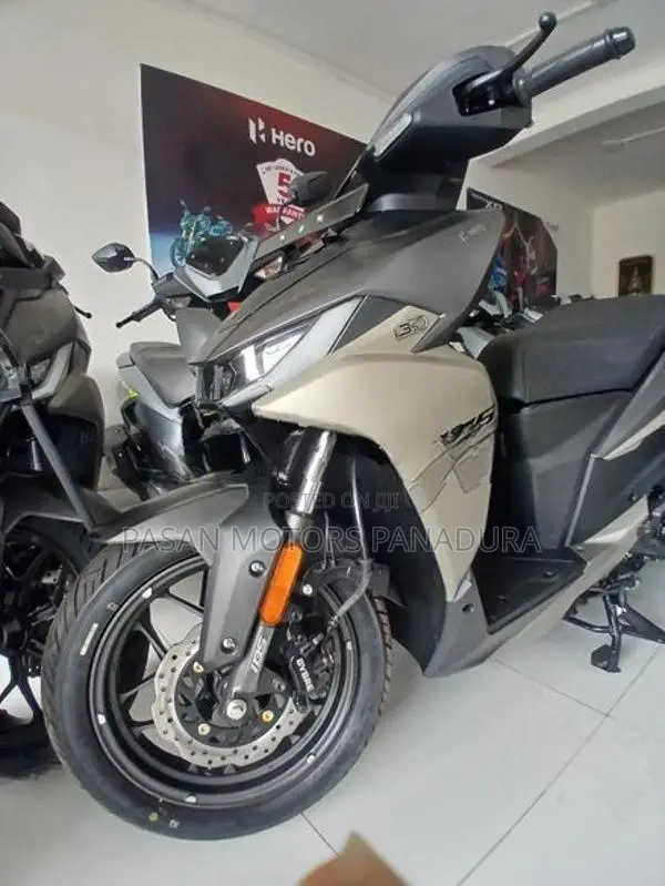 Hero XOOM 125R 2026
