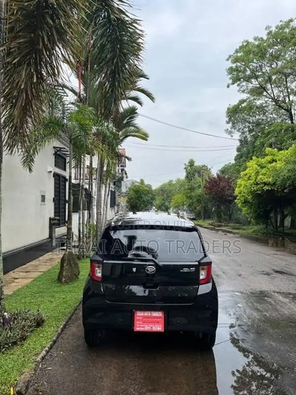 Daihatsu Mira G Grade 2026