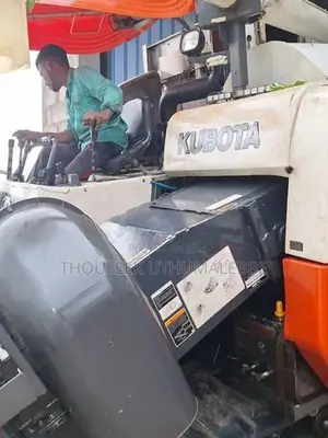Kubota Dc 70 Plus Harvester