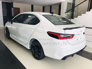 Honda City RS 2025 Dicky Garnish