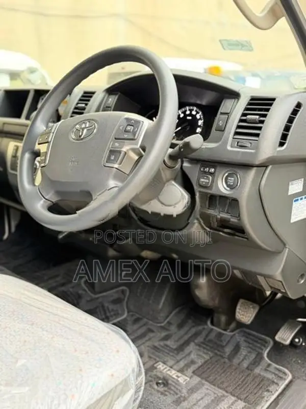 Toyota Hiace KDH GDH 223 2026
