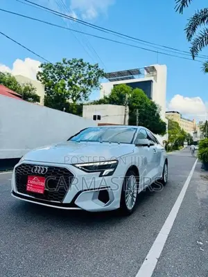 Audi A3 Advance spec 2023