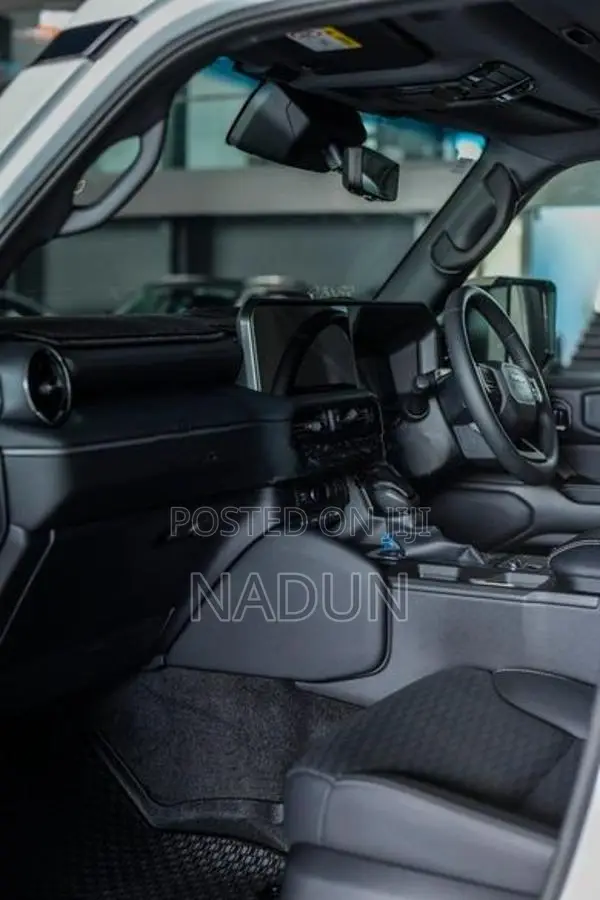 Toyota Land Cruiser Prado LC 250 Modellista 2024