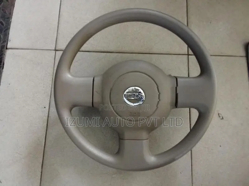 Nissan Note E11 Steering Wheel