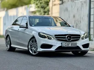 Mercedes Benz E300 AMG Premium Plus 2.2 2014