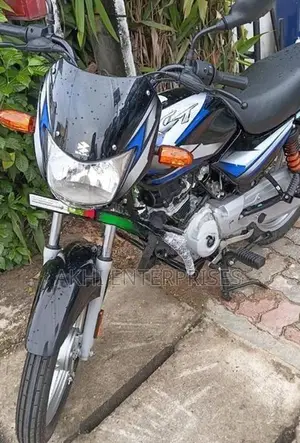 Bajaj CT100 2026