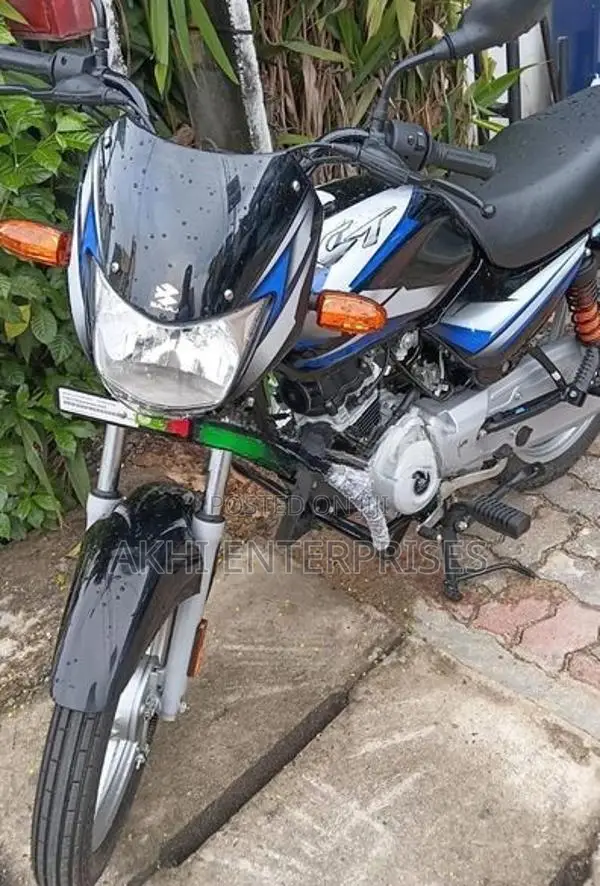 Bajaj CT100 2026