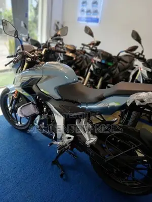 Bajaj Pulsar N160 Premium 2026