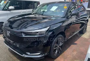 Honda Vezel Z Apple car play + 2023