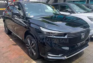 Honda Vezel Z Apple car play + 2023
