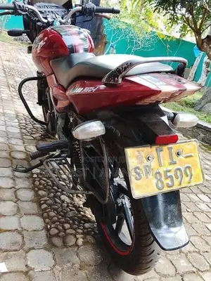 Bajaj Pulsar 180 2007