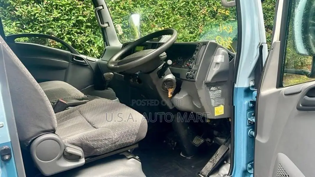 Isuzu Elf Dunu 2019