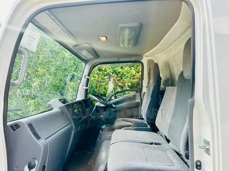 Isuzu Elf Freezer 2019