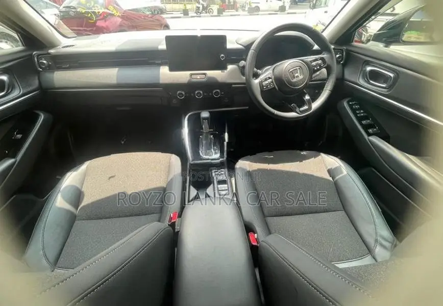 Honda Vezel Z Apple car play + 2023