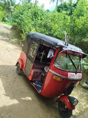 Bajaj RE 1999