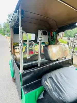 Bajaj RE 2Stroke Three Wheel 2006