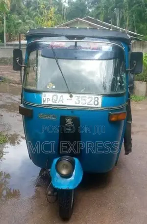 Bajaj RE Three Wheel 2005