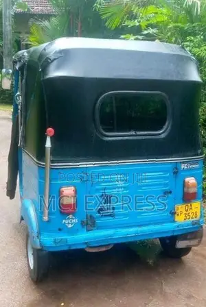 Bajaj RE Three Wheel 2005