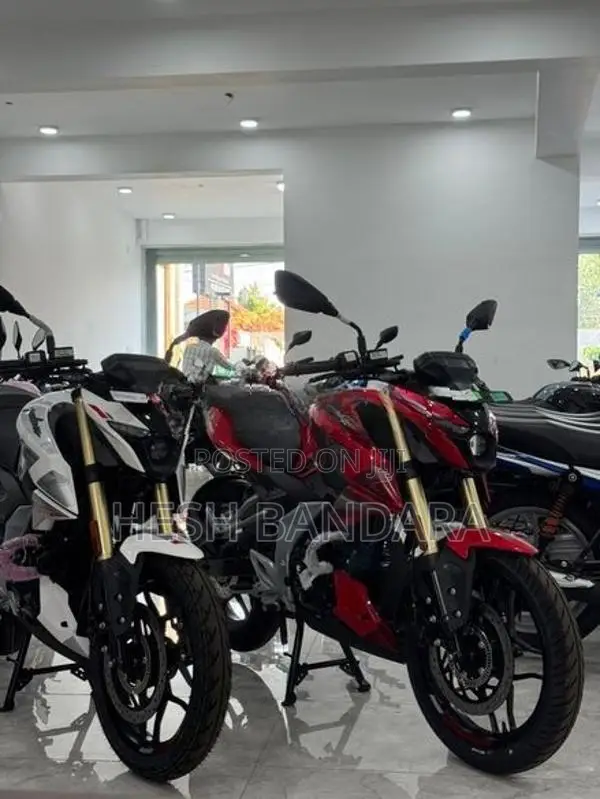 Bajaj Pulsar N160 premium 2026