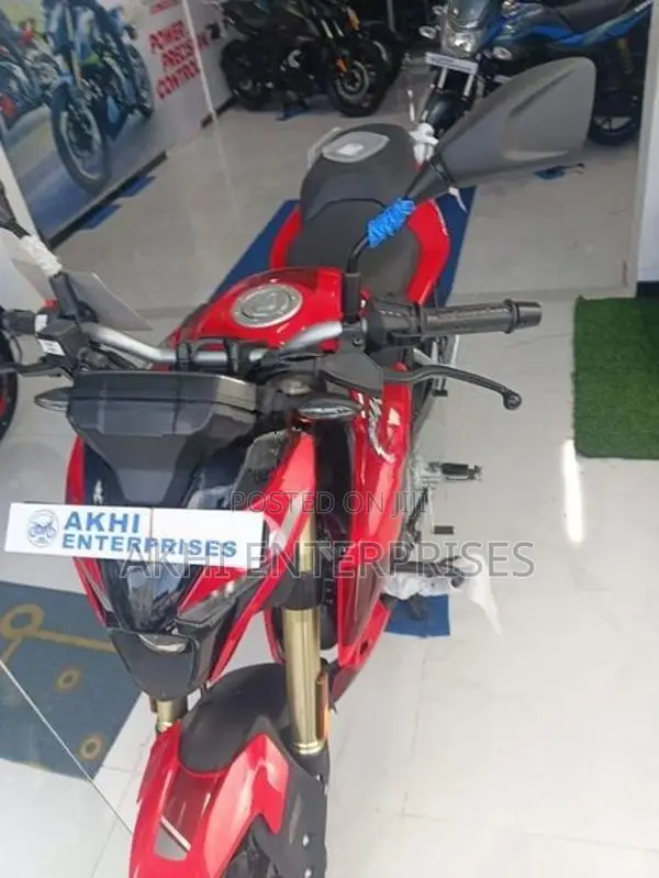 Bajaj Pulsar N160 Premium 2026