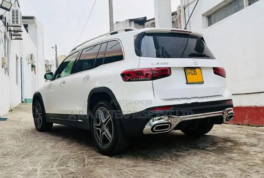 Mercedes Benz GLB 200 AMG Premium Plus 2020