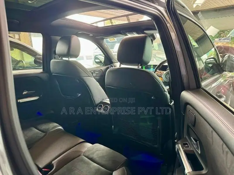 Mercedes Benz GLB 200 AMG Premium Plus 2020