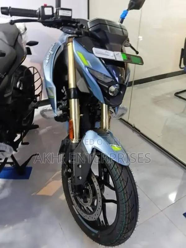 Bajaj Pulsar N160 Premium 2026