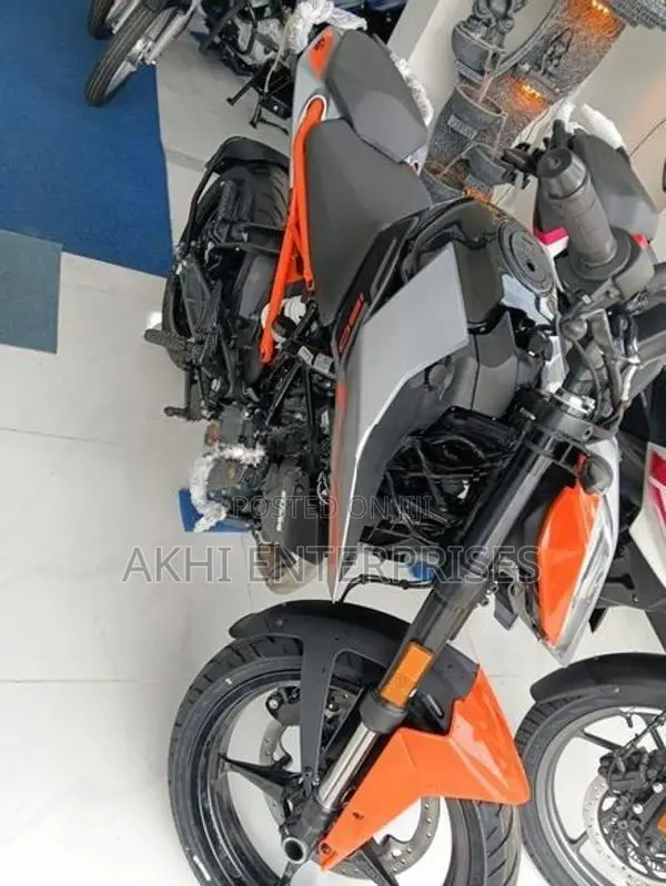 KTM Duke Brand New 2026
